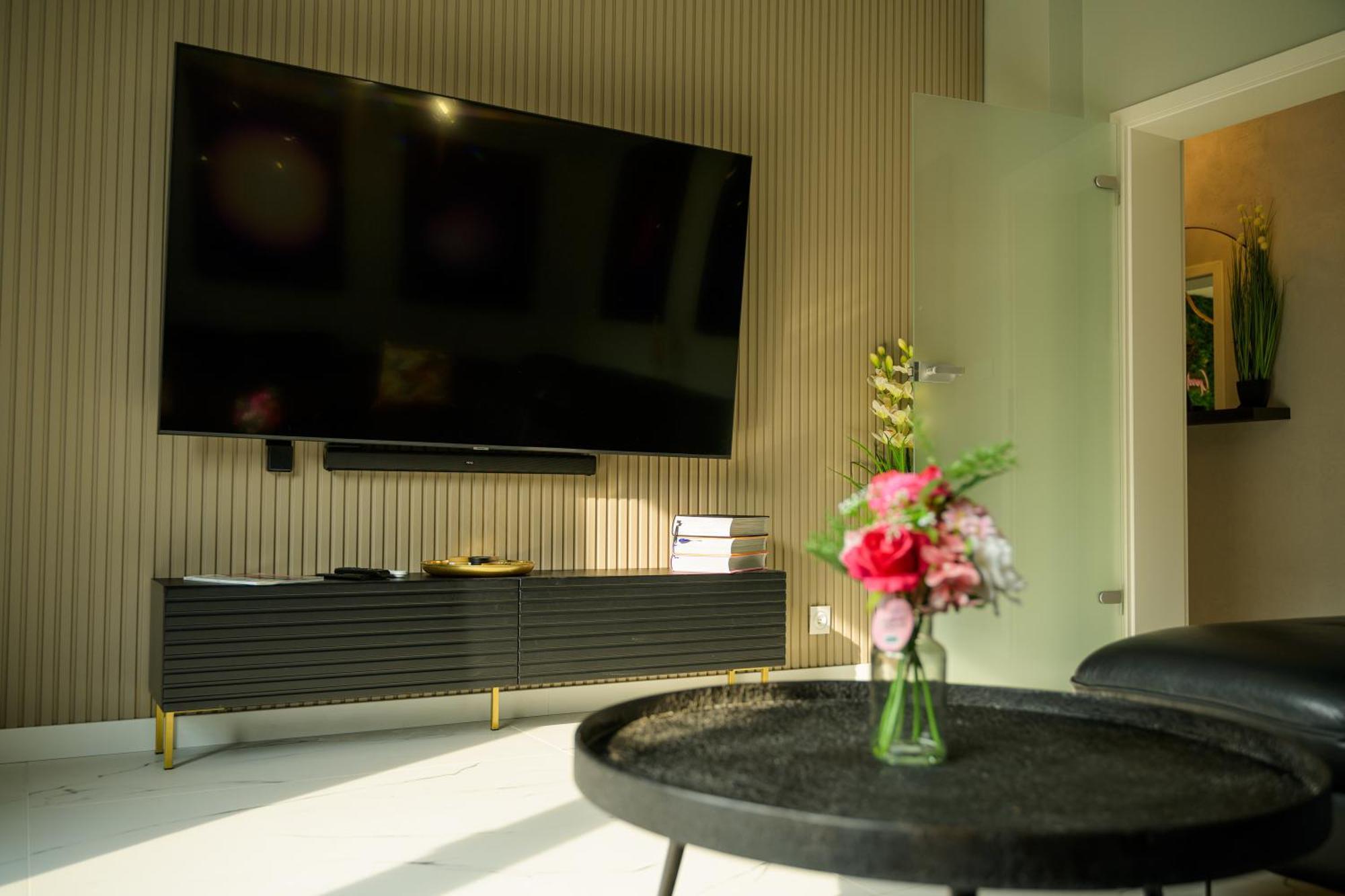 Private Baltic Spa & Art Suite Dziwnow Exterior photo